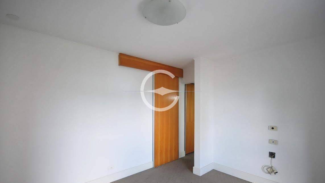 Apartamento à venda e aluguel com 3 quartos, 134m² - Foto 5